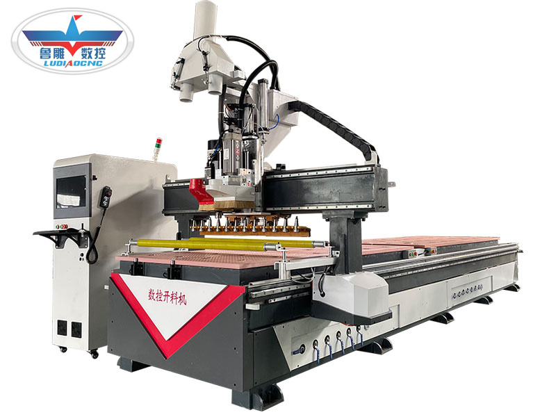 LD1325雙工位直排換刀數控排鉆包加工中心