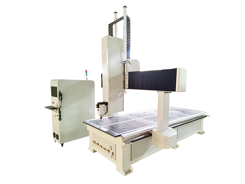 1325四軸聯動擺頭雕刻機 1325四軸聯動擺頭雕刻機